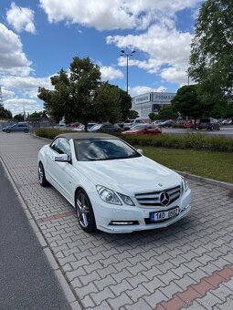 Mercedes 220CDI A207 cabrio - 10
