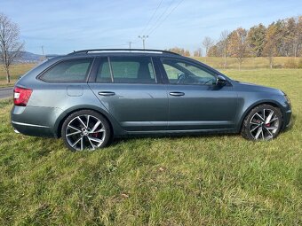 Škoda Octavia combi 3 Facelift RS, 4x4, panorama - 10