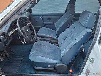 BMW E30 320i Coupe 1983 - 10