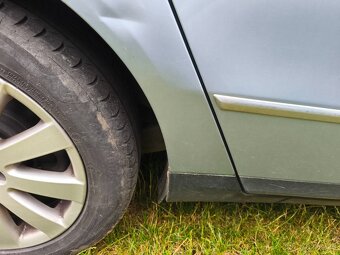Prodám Volkswagen Passat B6 103kw 2.0TDI - 10
