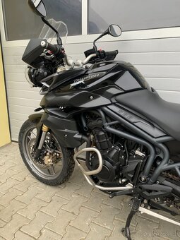 Triumph Tiger 800 XR - 10
