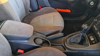 FIAT BRAVO 1,6 JTD - 10