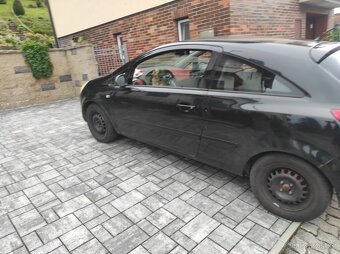 2xOpel Corsa D ,2007,TK 5/27, příplatková výbava, nájezd 104 - 10
