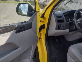 VW Transporter T5 2.0TDI - 10