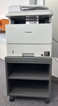 Prodáme kompletní vybavení kanceláře – špičková kvalita - 10