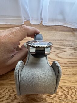 Hodinky Oris Aquis Date + dva praktické dárky zdarma - 10