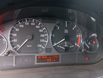 E46 touring 2.0d 110kw manual - 10