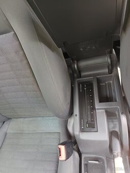 Prodám Volkswagen Golf Plus 1.9.77kw Rok výroby 2008 STK plá - 10