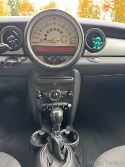 Mini Cooper D AUTOMAT r.v. 2013 - 10