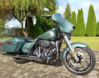 Street Glide Special 114ci – 2022 TOP stav - 10