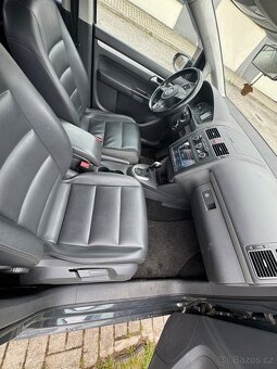 Vw Touran 2.0Tdi automat DSG 5-7 míst - 10