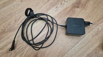 Notebook Asus 13.3" (Intel i3) - 10