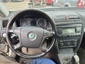 ŠKODA OCTAVIA II 1.6MPI LPG (DÍLY) - 10