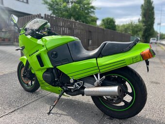 Kawasaki Gpx 600 - 10