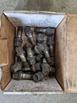 Al.kola Dezent 5x112, 7Jx17 H2, ET 38, zimní pneu - 10