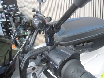 CFMOTO 700MT Premium - 10