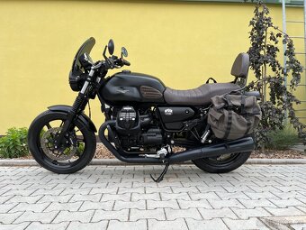 Moto Guzzi V7 Stone 850 2023 - 10