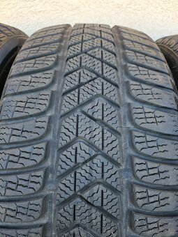 Sada zimních pneu Pirelli Sottozero 245/35 R18 a 225/40 R18 - 10