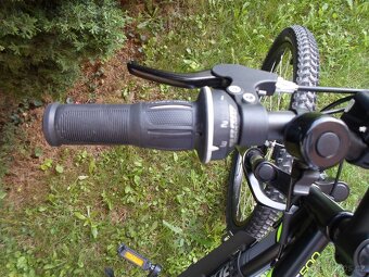 Černé dětské kolo 9-12 let, 24" palců - 10