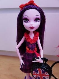 Monster High Ghoulebrities In Londoom - 10