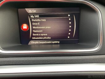 Volvo V40 D3 automat - 10