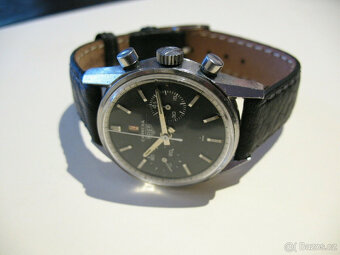 HEUER CARRERA VINTAGE chrono s červenou datovkou ve 12 hodin - 10