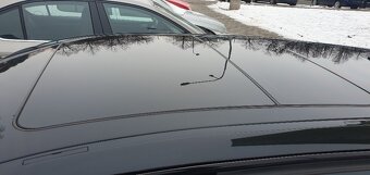 prodám BMW e91 330xd rv.2010 180KW - 10