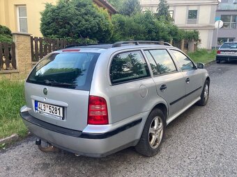 Škoda Octavia 1.9 TDi 81 KW. Klima. Tažné Vytápěná sedadla - 10