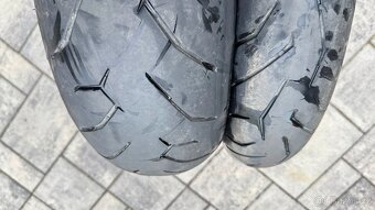 Moto pneu Pirelli Diablo Rosso II 120/70 ZR17 a 200/50 ZR17 - 10