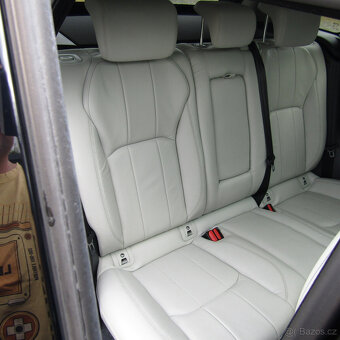Land Rover Range Rover Evoque 2,0D 132kw, 4x4, 126tkm - 10