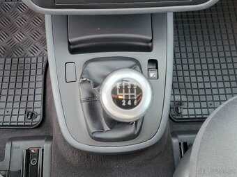 Seat Alhambra 2.0TDi Stylance - prav.servis - po 1.Majiteli - 10