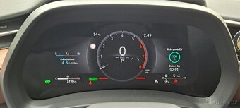 Lexus LBX - 10