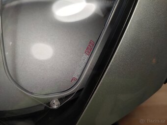 Schuberth C4 Pro (velikost L 59 cm) - 10