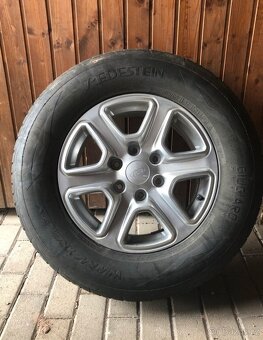 Alu kola Ford 6x139,7 r17 8j et55 pneu 265/65/17 - 10