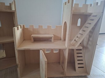 Dřevěný hrad - 10