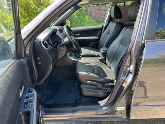 Suzuki Grand Vitara 1,9DDiS 95kw pohon 4x4 - 10