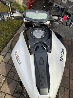 Yamaha MT 07 - 10