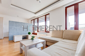 Pronájem bytu 3+kk, (81 m²) s lodžií (30 m²), terasou (30 m² - 10