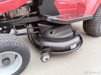 Prodám zahradní traktor Twin-Cut  12.5Hp - 10