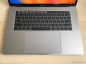 ZÁNOVNÍ STAV - Apple MacBook Pro 15", Core i7 + ZÁRUKA - 10