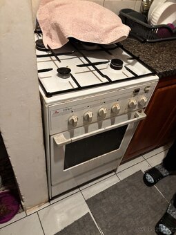 Sporák mora plynový elektrická trouba - 10