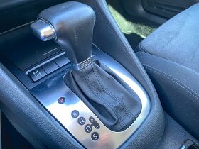Volkswagen Golf 2.0 TDi DSG Aut.Klima, Tempomat - 10