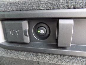 BMW Řada 5 520d/xDrive/M-Sport/PANO/LED/ - 10