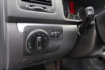 Volkswagen Golf 1.9 TDI 77kW DSG COMFORT (2008) - 10