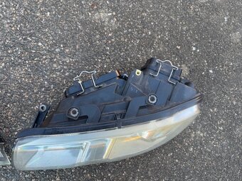 Škoda Superb I xenon - 10