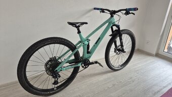 Yt izzo carbon topkomponenty L - 10