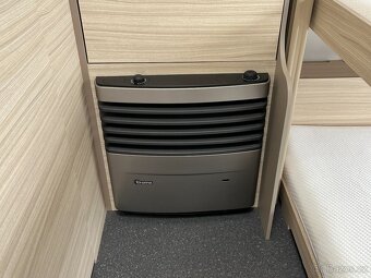 Karavan Adria Altea 552PK, předstan Isabella - 10