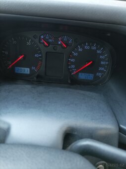 Prodám T4 2.5 tdi - 10