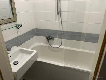 Pronájem bytu 2+kk 50 m² Praha, Polská Vinohrady - 10