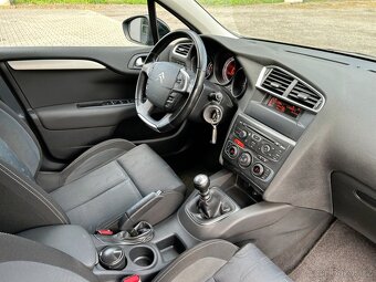 Citroën C4 1.6 HDi EXCLUSIVE - 10